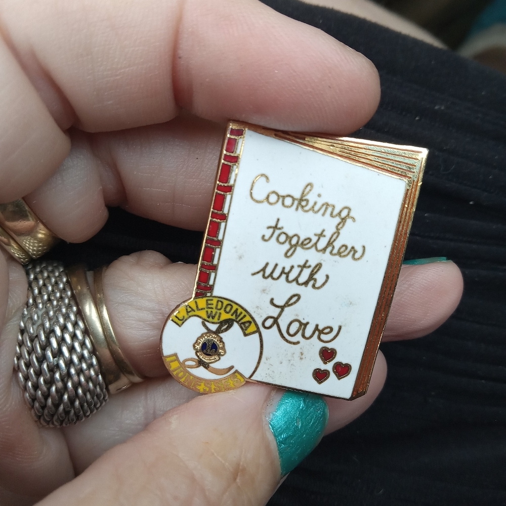 Cooking with Love Pin Lioness from Lions Club Vintage
